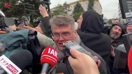 Wąsik i Kamiński wyprowadzeni z Sejmu.  Przez marszałka Hołownię przemawia strach!