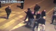Atak skinheadów na bar dla studentów