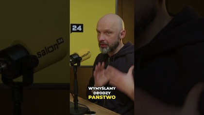 Słuzby Kontra Pierwsza Dama