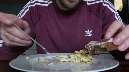 Positive Marcin - Życie ci uratowałam m&oacute;wi żona do męża...  hehe 8+