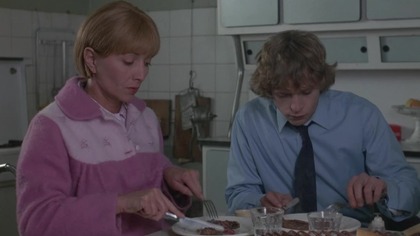 Kurczę na kwaśno (Coq au vin) (napisy pl) (1985)