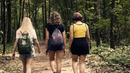 Just Girls (2020 / 2021) [film polski]