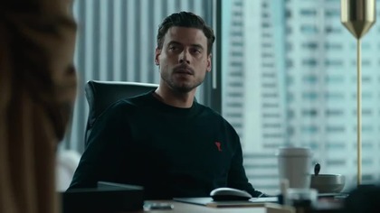 1 Spod powierzchni.  8.  napisy