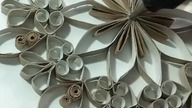 Wiosenna dekoracja z rolek po papierze.  Z recyklingu  #shorts #recykling #rolki #diy #wiosna