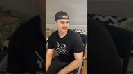Bartek Kubicki, który je innym słodkości i jedzenie 