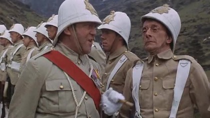 16 - Cała naprzód - Wrota Indii - Awantura w Khyberze - Carry On Up the Khyber (1968) - Lektor PL