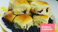 Bułeczki drożdżowe z jagodami - jagodzianki
