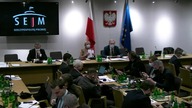 Janusz Korwin Mikke: Jesteśmy bandą NIEWOLNIKÓW, czy stadem BYDLĄT, które sejm ma prawo WYS**ZEPIĆ