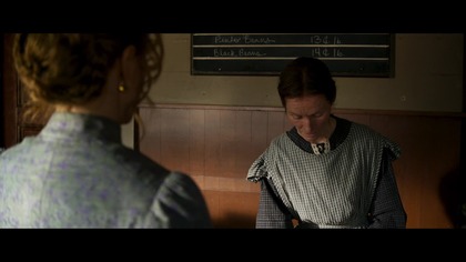 Woman. Walks. Ahead. Kobieta. idzie. przodem. 2017. Lektor.pl