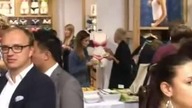 Marina Łuczenko w bardzo kusych szortach. Ale ona ma nogi!