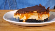Domowy snickers to ciasto bez pieczenia / Oddaszfartucha