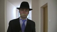 Przestarzała infrastruktura i późna pobudka Olechowski parodia Theatrum Illuminatum