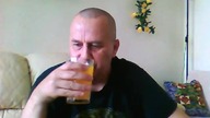 Nie daj się kontrolować emocjom.
