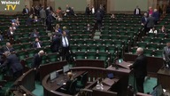 SZTURM DRUŻYNY BRAUNA NA MÓWNICĘ SEJMOWĄ!