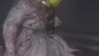 Lies od P Overture - Czwarty Boss : Nadzorca o Dwóch Twarzach.  Rozgrywka z Pomocą.