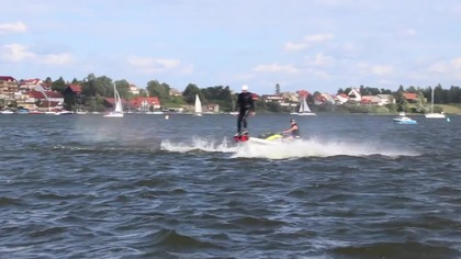 Flyboard - Kto powiedział że latanie jest dla superbohater&oacute;w!