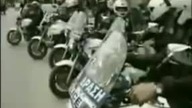 Policjant na motorze