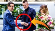 PREMIER ODWIEDZIŁ RODZICÓW SZEŚCIORACZKÓW Z KRAKOWA! NIE PRZYJECHAŁ Z PUSTYMI RĘKAMI!