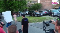 Człowiek-pralka próbuje wejść na teren Festiwalu w Opolu [Plotek]