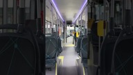 17-latek prowadził autobus.  Doszło do wypadku