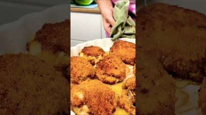 FASZEROWANY KURCZAK W PŁATKACH KUKURYDZIANYCH Z PIEKARNIKA