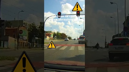 Przejazd busa na czerwonym świetle przez skrzyżowanie #shorts #rikordwidjo