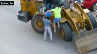 Pijany Kierowca Buldożera