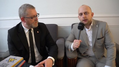 GRZEGORZ BRAUN ROZLICZA MARSZAŁKA HOŁOWNIĘ, ZDRADZA CZY OTRZYMAŁ ZARZUTY I KOMENTUJE POPIS ABW (22.02.2024)