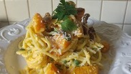SPAGHETTI W STYLU CARBONARA Z DYNIA PIZMOWA / BUTTERNAT SQUASH CARBONARA - HD