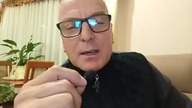 Co robicie ludziom w mundurach? Gdzie wasz rozum?