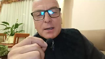 Co robicie ludziom w mundurach? Gdzie wasz rozum?
