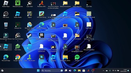 Jak wrzucić film z jakiegoś serwisu filmowego np.  YouTube