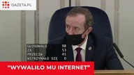 Senator prosi o przerwę w głosowaniu, bo wywaliło mu cały internet w domu