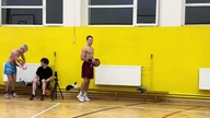 Dziwny LAY UP #shorts