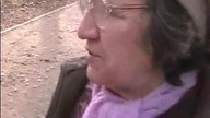 Starsza pani o młodzierzy