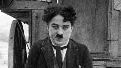 Charlie wł&oacute;częga (1916)