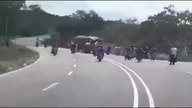 Wenezuela: Atak gangu motocyklistów na ciężarówkę z cukrem