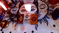 Czy ta osoba pragnie powrotu do Ciebie? Tarot na żywo