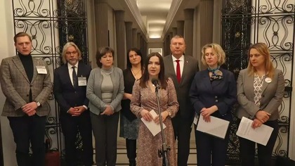 Szanowni Państwo, YouTube nieustannie cenzuruje nasze treści i obcina nam nawet 90% zasięgów, co pozbawia nas możliwości utrzymania naszej działalności. Wobec tego bardzo prosimy o Państwa wsparcie. Jeśli chcą Państwo wspomóc naszą misję walki z systemem, można to zrobić pod poniższymi linkami:
 https://wolnosc.tv/wsparcie/
 Patronite: https://patronite.pl/wolnosctv
 Wirutalna kawa: https://buycoffee.to/wolnosctv

  Kliknij DZWONEK  i SUBSKRYBUJ kanał, aby być na bieżąco!
https://youtube.com/channel/UCbrkcWVRq0BP75PccSYv-qA?sub_confirmation1
 Więcej na portalu https://wolnosc.tv
 Znajdź nas również na FB:  https://www.facebook.com/WolnosciNiepodlegloscTV
 Oraz Twitterze: https://twitter.com/WolnoscTV
 Wirtualna kawa: https://buycoffee.to/wolnosctv

#konfederacja #braun #sejm