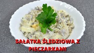 Świetny przepis na pyszną sałatkę śledziową.  Jest tak smaczna, że robię ją co tydzień!