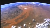 Earthlings - Ziemianie [Trailer]