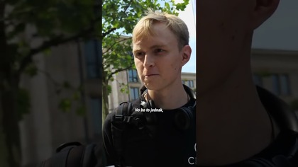 BEZUŻYTECZNY KIERUNEK CHŁOPAK MOCNO O SWOICH STUDIACH