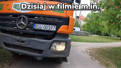 ROZJEŻDŻANIE MIEJSKIEGO SKWERU (a kamerzysta przeszkadza) (720p 30fps AV1-48kbit AAC)