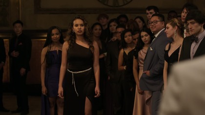 13 Reasons Why S04E09 Bal absolwent&oacute;w