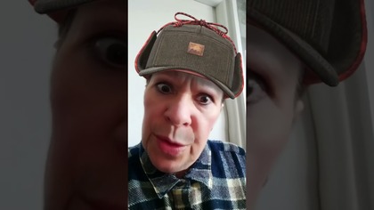 Niewyraźnie widzę...   #shorts #parodia #humor #sąsiadka #skecz #komedia #scenki #dc #fyp #pieniądze