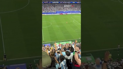 LEO MESSI  PIŁKARSKI BÓG PORYWA STADIONY 
