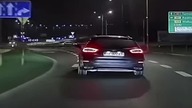 1 metr do kolizji na rondzie  Kto zawinił? #rondo #bezpieczeństwo #dashcam #polscykierowcy