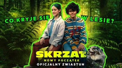  Skrzat. Nowy początek  premiera 19 września! Zobacz oficjalny zwiastun nowego polskiego filmu przygodowego. Przygoda i siła przyjaźni czekają na Ciebie w kinach! SUBSKRYBUJ KANAŁ: https://goo.gl/2iy145, aby nie ominąć nowych materiałów o filmie. 

IG  https://www.instagram.com/skrzat.official/
 TIKTOK  https://www.tiktok.com/@skrzat.official 
FB  https://www.facebook.com/skrzat.official 

O czym jest film?
Jedenastoletnia Hania po przeprowadzce do innego miasta musi odnaleźć się w zupełnie nowym środowisku. Nie ma tu przyjaciół, a w dodatku wiara w istnienie skrzatów naraża ją na drwiny ze strony rówieśników. Kiedy dziewczynki z klasy zabierają jej medalik  bezcenną rodzinną pamiątkę  Hania postanawia odzyskać go za wszelką cenę. By tego dokonać, musi udowodnić, że skrzaty istnieją naprawdę. W tej pełnej przygód misji pomoże jej Michał  szkolny outsider i młody wynalazca. To dzięki jego wsparciu Hania ponownie otworzy się na świat i zrozumie, że prawdziwa magia kryje się w przyjaźni.
Skrzat. Nowy początek to wciągający polski film przygodowy, który poruszy serca i rozbudzi wyobraźnię dzieci i dorosłych.

Kto zagra w filmie? 
Skrzat. Nowy początek to projekt wielu debiutów  za kamerą pełnometrażowego filmu fabularnego po raz pierwszy stanął Krzysztof Komander. Po raz pierwszy na wielkim ekranie pojawi się wcielająca w główną bohaterkę Amelia Golda. Zupełnie nowym wyzwaniem film okazał się również dla doświadczonych aktorów, w tym Arkadiusza Jakubika, który nigdy wcześniej nie występował w filmie familijnym. Co przekonało go do przyjęcia roli tak innej od tych, w jakich oglądaliśmy go do tej pory? 
 Scenariusz. U mnie to się nie zmienia  mówi Arkadiusz Jakubik.  Nieważne czy jest to psychologiczny dramat, komedia czy kino familijne. Jak zawsze scenariusz to jest początek albo koniec rozmowy na temat współpracy. Krzysiek Komander napisał świetną historię, która mnie niebywale poruszyła, a tam gdzie trzeba rozbawiła.  
Słów uznania aktor nie szczędzi również Amelii Goldzie, która wcieliła się w jego córkę Hanię. 
 Amelkę pierwszy raz zobaczyłem w finale castingu. Kiedy zagraliśmy scenę, od razu wiedziałem, że to musi być Hania. Amelka ma niebywałe predyspozycje aktorskie, intuicję i to coś, co sprawia, że chce się na nią patrzeć na ekranie. Do tego jest niebywale czujna aktorsko. Na planie reżyser często nie wyłączał kamery po zagraniu sceny, żebyśmy mogli z Amelką improwizować. Wychodziło jej to świetnie. Dużo z tych improwizowanych dialogów weszło do filmu.  
Skrzat. Nowy początek to film z przesłaniem. Inteligentna rozrywka będąca świetnym punktem wyjścia do rozmów na ważne tematy, z którymi mierzyć muszą się nie tylko dzieci, ale również ich rodzice. Film porusza kwestie przemocy rówieśniczej, stawiania czoła życiowym zmianom czy odpowiedzialności za otaczającą nas przyrodę. 
 Chciałabym, żeby widzowie salę kinową opuścili z przekonaniem, że warto wierzyć w siebie i swoje marzenia, że nie warto sugerować się tym co mówią o tobie inni, że warto walczyć o to co dla nas ważne, że warto patrzeć w przód, nie w tył i w końcu, że planetę mamy tylko jedną, więc to nasz obowiązek, żeby o nią dbać  mówi wcielająca się w główną bohaterkę  Hanię, Amelia Golda. 

Światowa premiera na prestiżowym festiwalu
Światowa premiera filmu odbędzie się podczas 78. edycji Międzynarodowego Festiwalu Filmowego w Locarno. Pełnometrażowy debiut fabularny Krzysztofa Komandera został wybrany do pokazu w sekcji Locarno Kids Screening. Festiwal w Locarno odbywa się od 6 do 16 sierpnia i jest jednym z najstarszych i najbardziej prestiżowych wydarzeń filmowych na świecie

Premiera w Polsce - kiedy i gdzie? 
Polska premiera filmu Skrzat. Nowy Początek zaplanowana jest na 19 września 2025. Film dostępny będzie we wszystkich kinach w całej Polsce. 

* * *
SKRZAT. NOWY POCZĄTEK

obsada: Amelia Golda, Maksymilian Zieliński, Arkadiusz Jakubik, Anna Smołowik, Wojciech Solarz, Agata Turkot, ze specjalnym udziałem Borysa Szyca
reżyseria: Krzysztof Komander  
scenariusz: Krzysztof Komander
zdjęcia: Piotr Dudak
scenografia: Natalia Anna Matejka
kostiumy: Dzvinka Kukul
charakteryzacja: Magdalena Tarka
montaż: Krzysztof Komander
dźwięk: Sebastian Kordasz, Grzegorz Rozwadowski, Bartłomiej Bogacki, Michał Fojcik
muzyka: Wojciech Frycz
producent: Dagmara Piasecka
kierownik produkcji: Artur Zgadzaj
produkcja: Green Rat Production
dystrybucja w Polsce: NEXT FILM 
agent sprzedaży światowej:  The Yellow Affair 
koprodukcja:  Heavens Gate, Lonely Production, Wytwórnia Filmów Dokumentalnych i Fabularnych, Matejka.Studio, Silesia Film, HAKA Films, Off Beat Films, EC1 Łódź - Miasto Kultury, Abstraction Plan, Bahama Films
Współfinansowanie: Polski Instytut Sztuki Filmowej, Unię Europejską, Ministerstwo Środowiska Czech, Kraj Ustecki, Czeski Fundusz Audiowizualny, , Śląski Fundusz Filmowy.