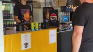 OBRAZIŁ KLIENTA W KEBABIE?