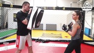 Akademia Walki/Lewy, Prawy i kopnięcie middle-kick.